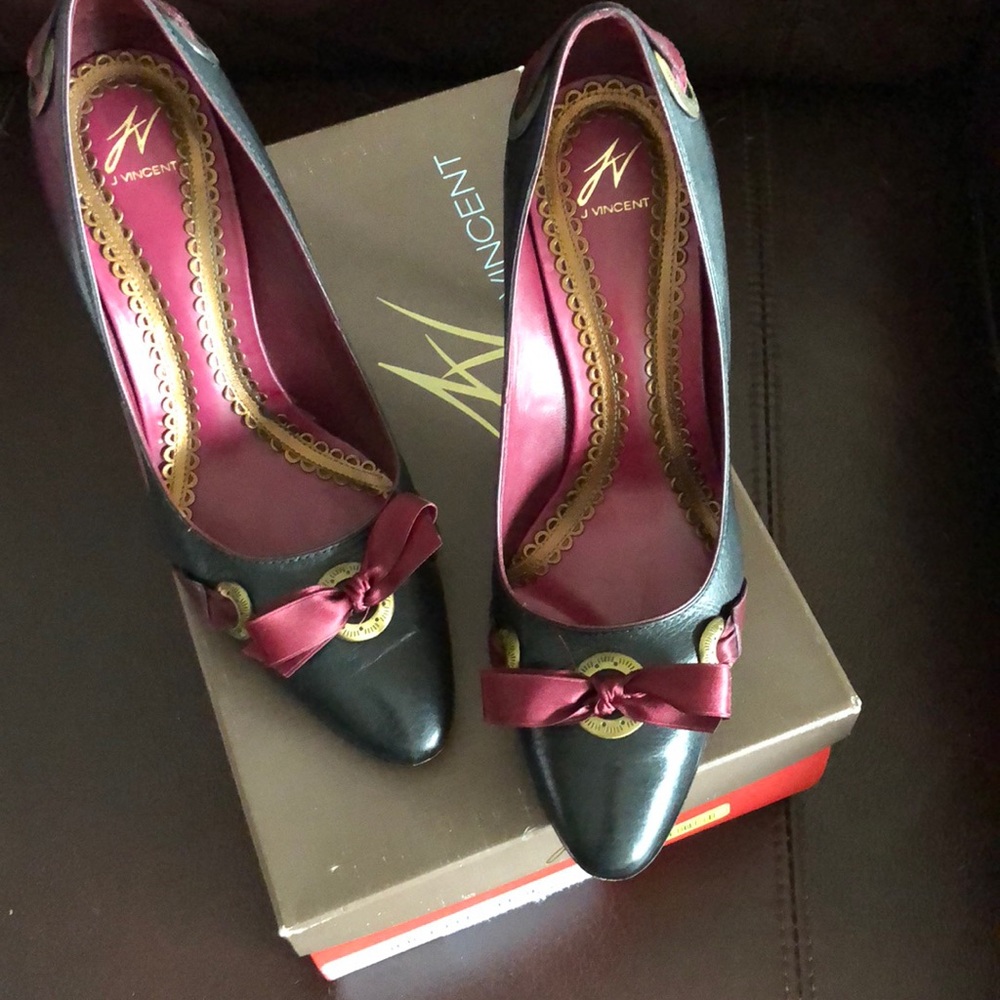 J Vincent “Honoria” Heels
